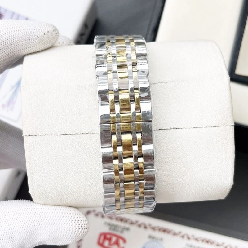 Snug PATEK PHILIPPE Watches 197267