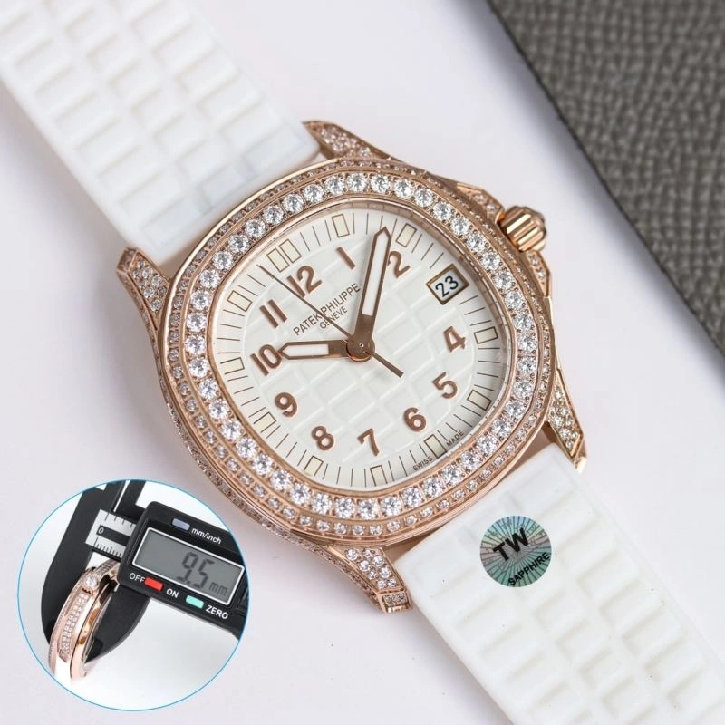 Youthful PATEK PHILIPPE Watches 197252