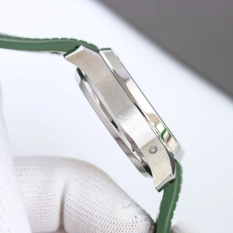 WrinkleFree PATEK PHILIPPE Watches 197235