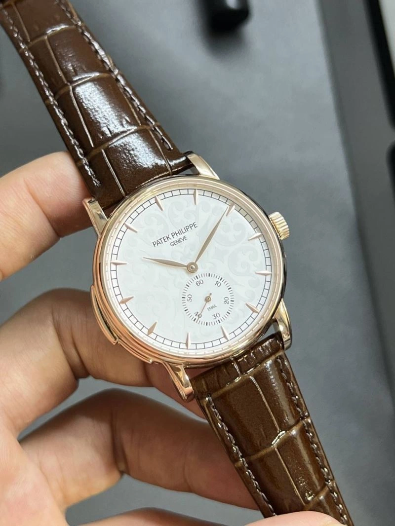 Youthful PATEK PHILIPPE Watches 197203