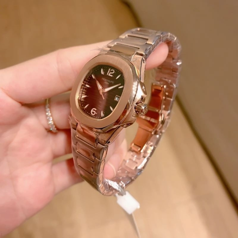 Seasonal PATEK PHILIPPE Watches 197165