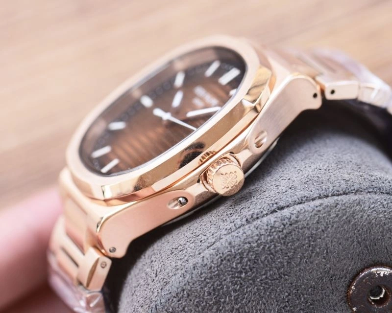 Fashionable PATEK PHILIPPE Watches 197099