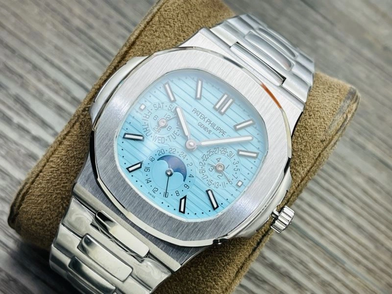 Thermal PATEK PHILIPPE Watches 197010
