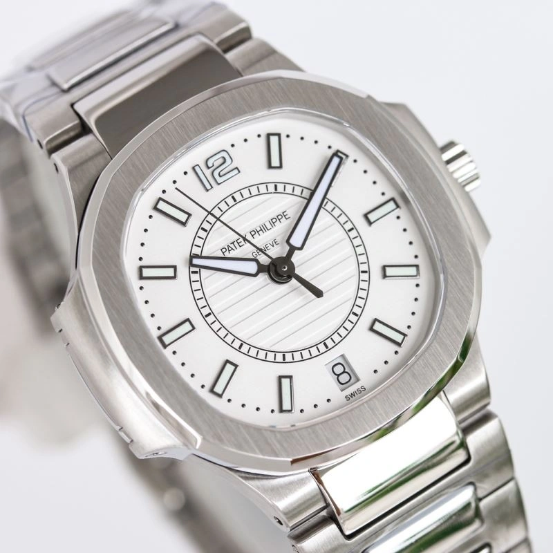 Sleek PATEK PHILIPPE Watches 196949