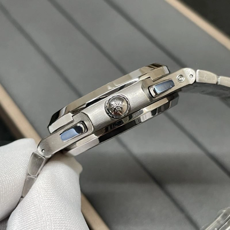 Resilient PATEK PHILIPPE Watches 196897