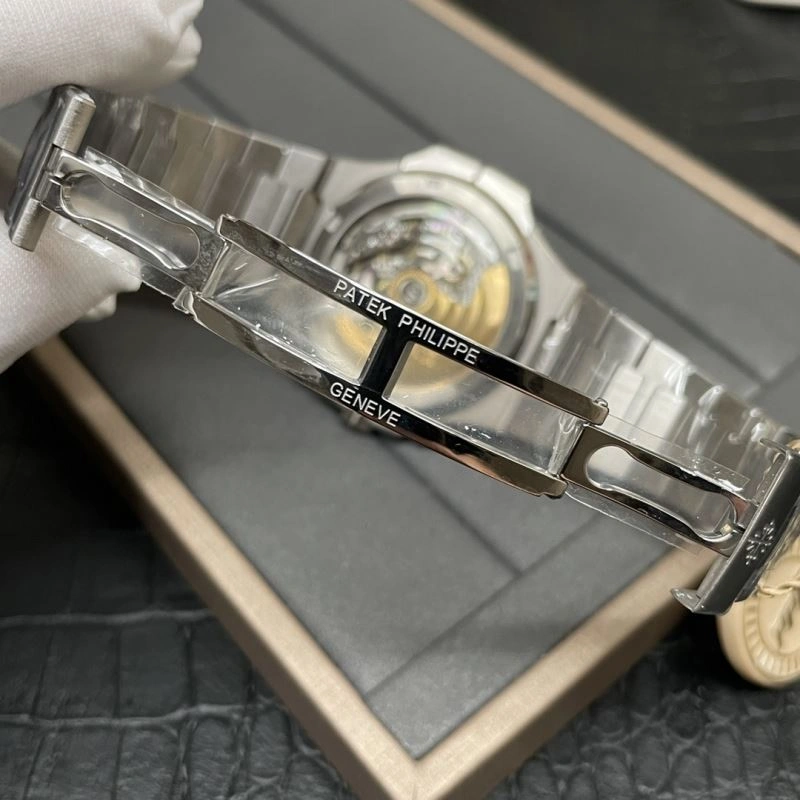 Resilient PATEK PHILIPPE Watches 196897