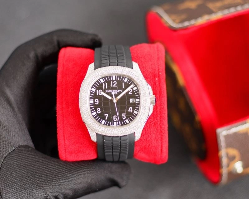 FashionForward PATEK PHILIPPE Watches 196843
