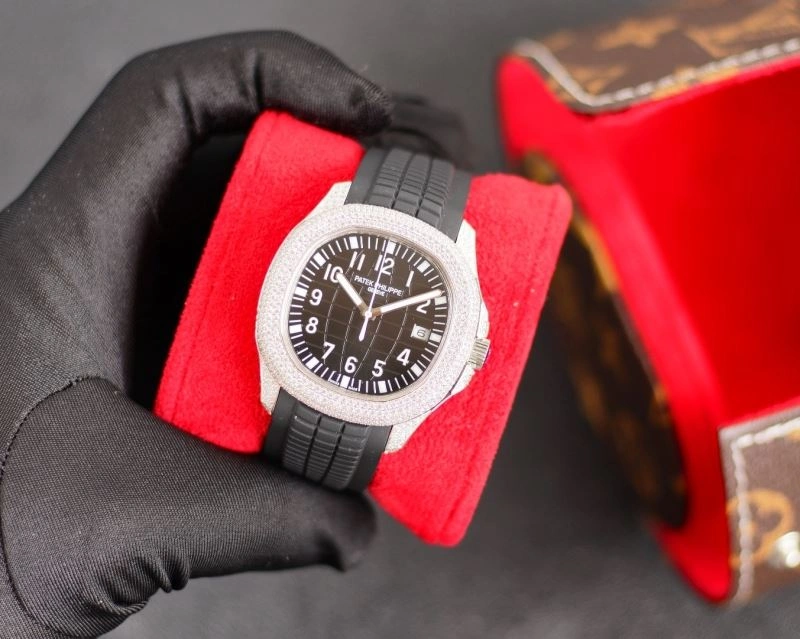 FashionForward PATEK PHILIPPE Watches 196843
