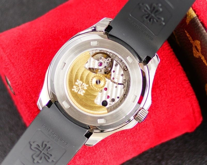FashionForward PATEK PHILIPPE Watches 196843