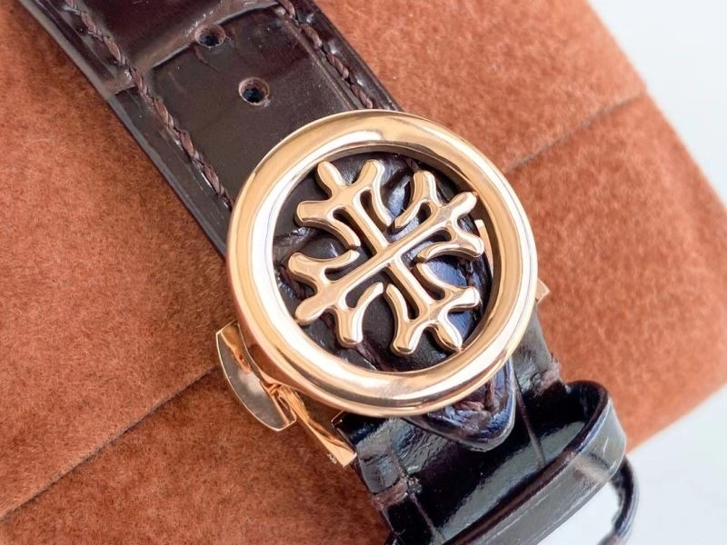PATEK PHILIPPE Watches OdorResistant 196686