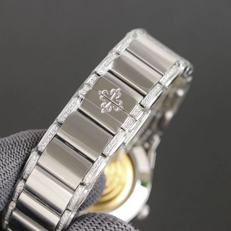 PATEK PHILIPPE Watches WaterResistant 196667