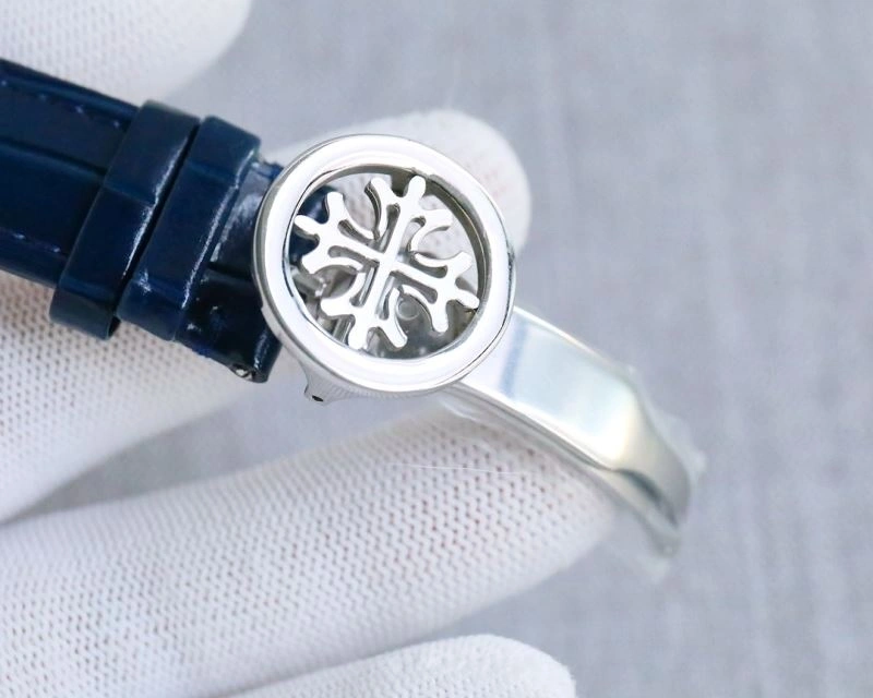 FreshLook PATEK PHILIPPE Watches 196670