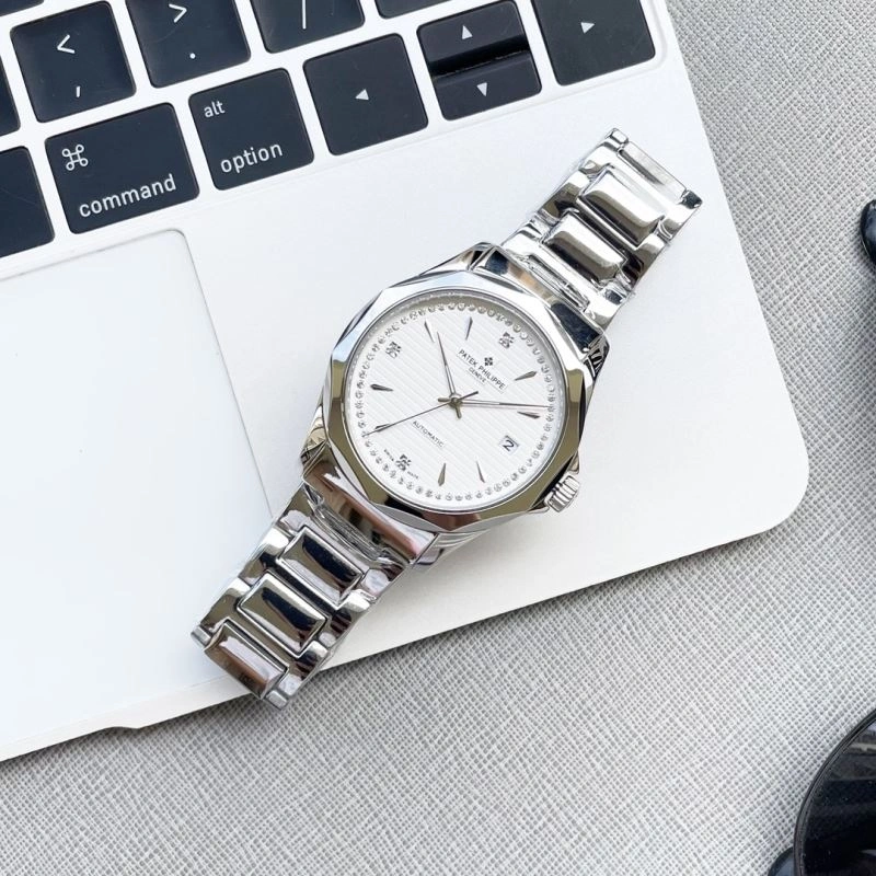 Sustainable PATEK PHILIPPE Watches 196573