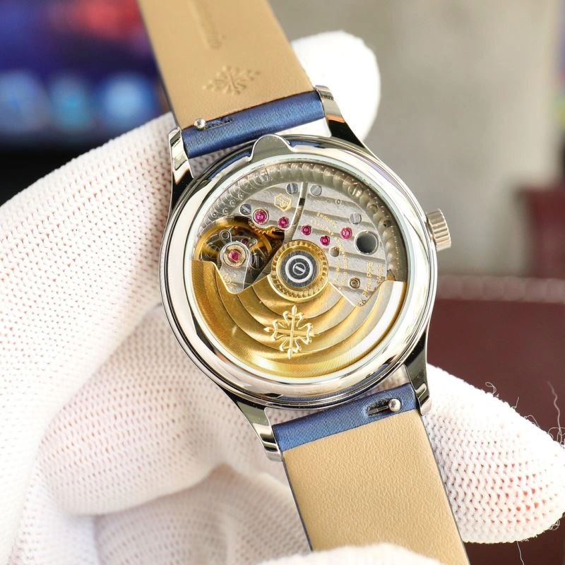 Compact PATEK PHILIPPE Watches 196579
