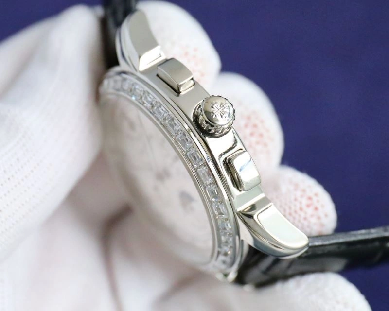 Bold PATEK PHILIPPE Watches 196527