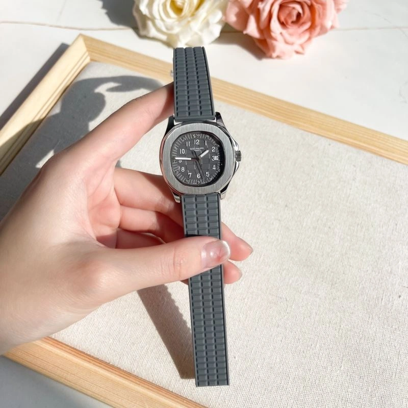 UrbanChic PATEK PHILIPPE Watches 196475