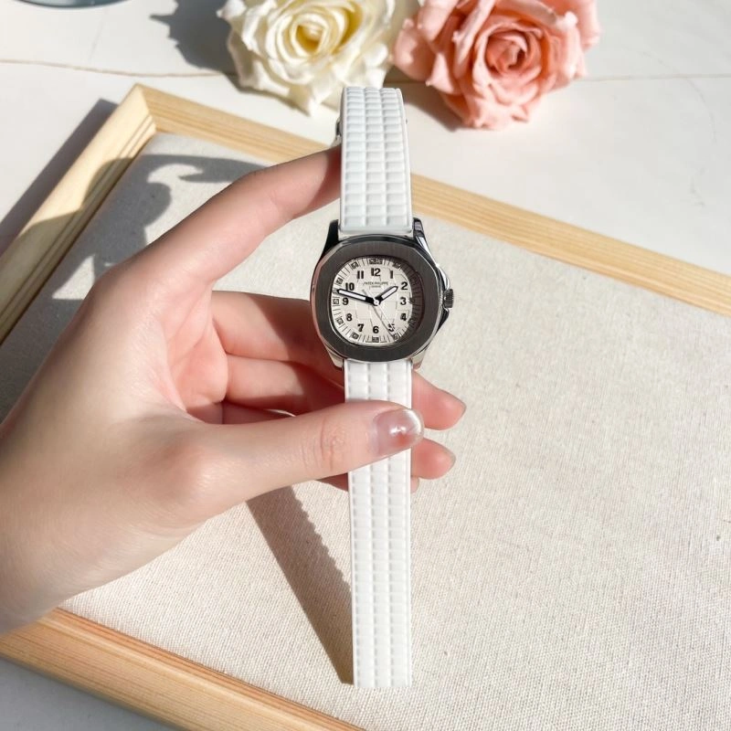 UrbanChic PATEK PHILIPPE Watches 196475