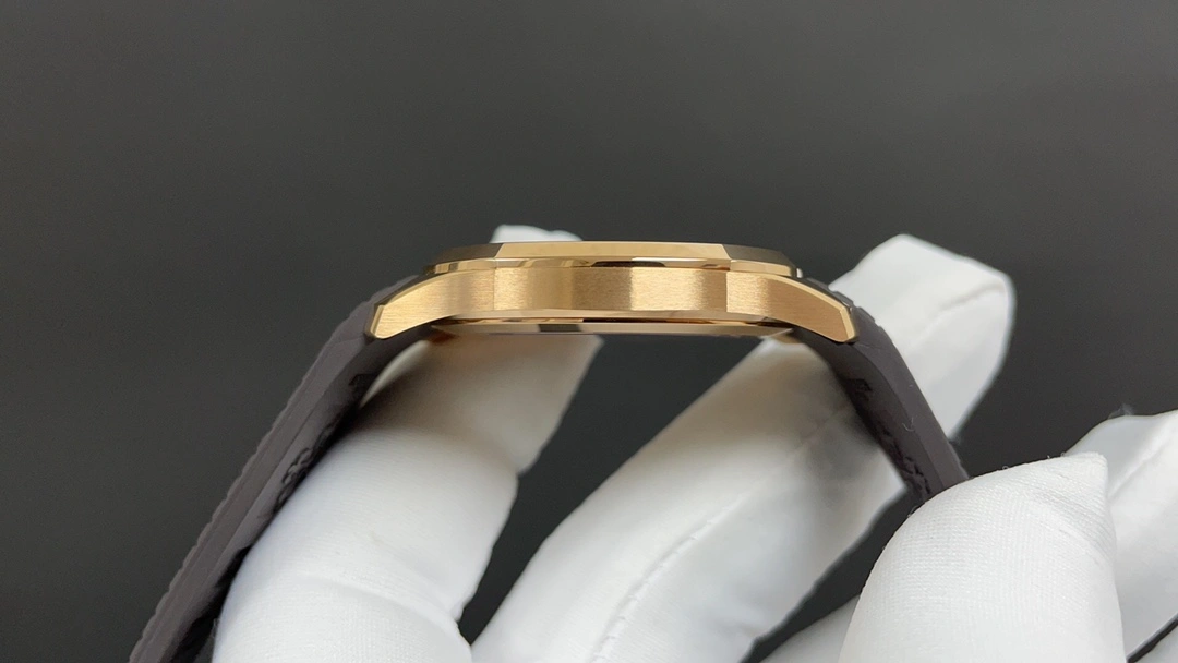 Refined PATEK PHILIPPE Watches 196399
