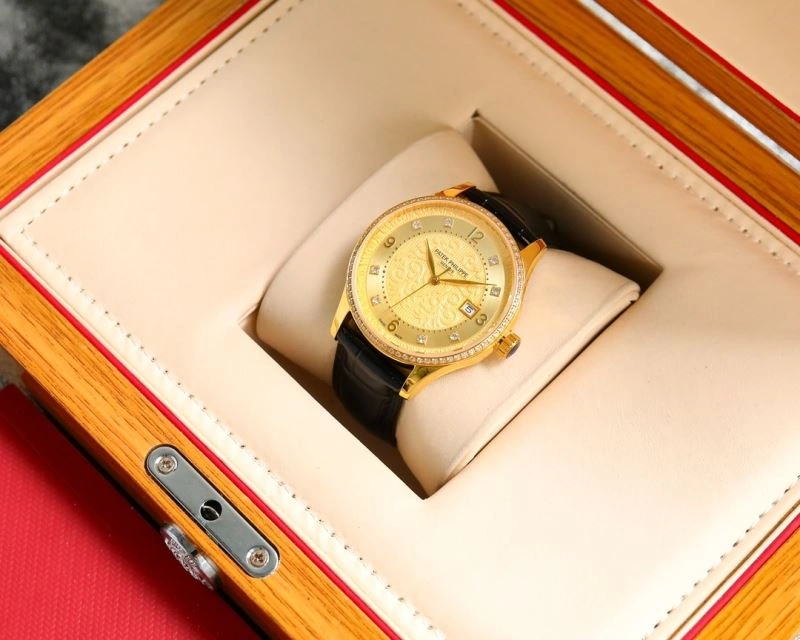 WeatherProof PATEK PHILIPPE Watches 196334