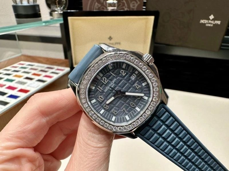 Stretchable PATEK PHILIPPE Watches 196330
