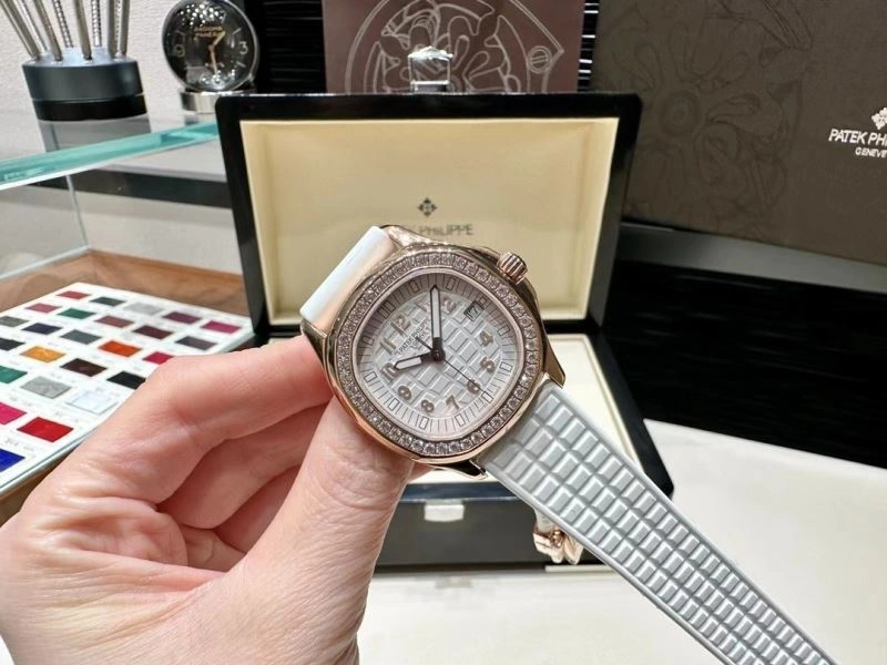 SmoothTexture PATEK PHILIPPE Watches 196323