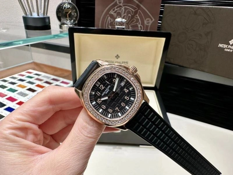 DailyWear PATEK PHILIPPE Watches 196317