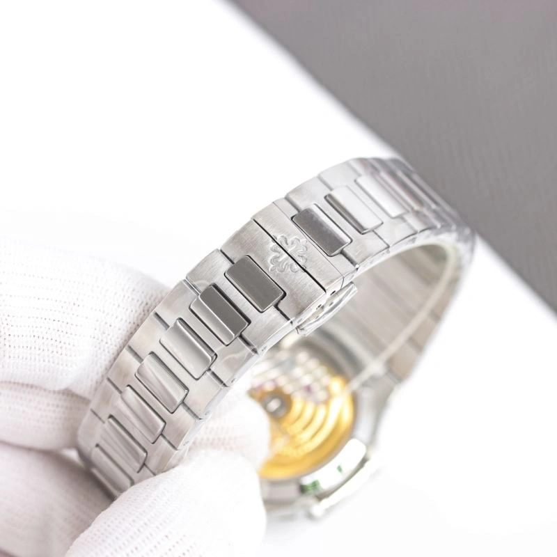 UrbanChic PATEK PHILIPPE Watches 196289