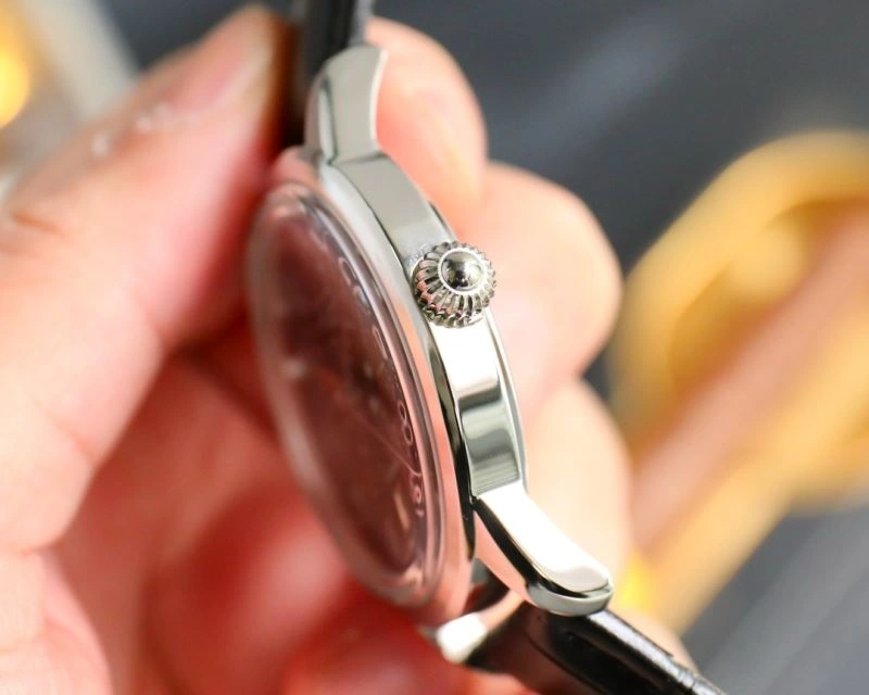 Resilient PATEK PHILIPPE Watches 196139