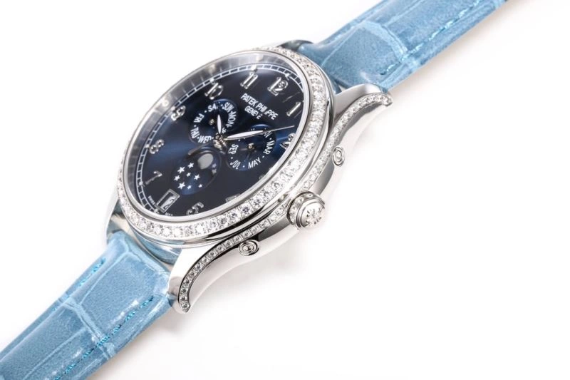 Stretchable PATEK PHILIPPE Watches 196099