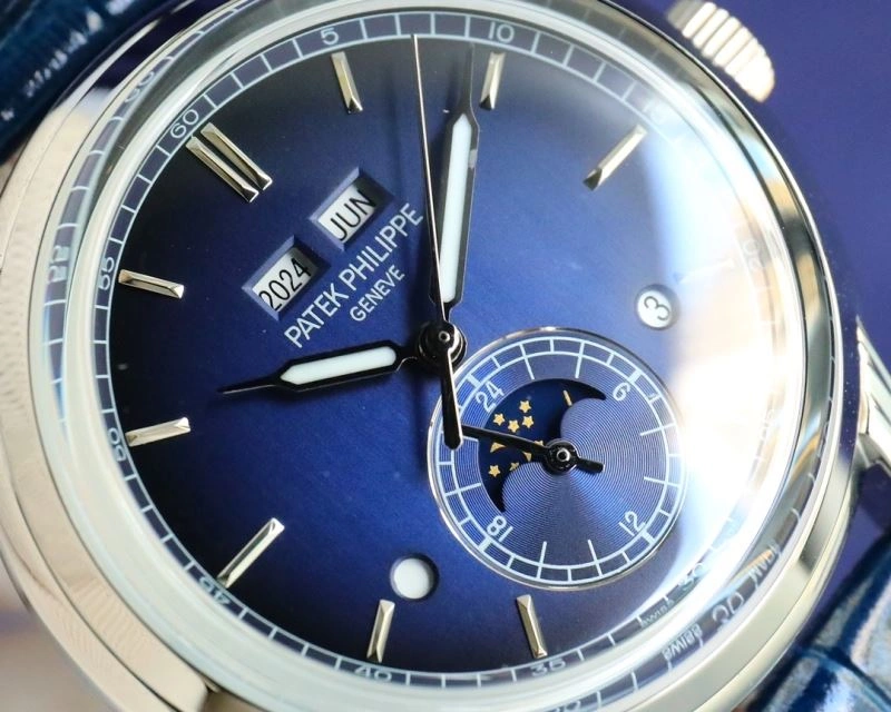 Sporty PATEK PHILIPPE Watches 196005