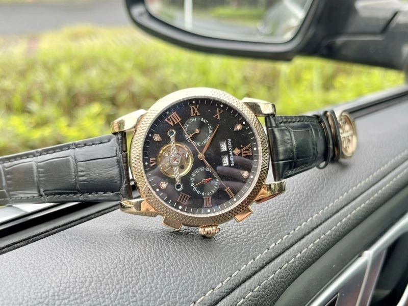 Classic PATEK PHILIPPE Watches 195979