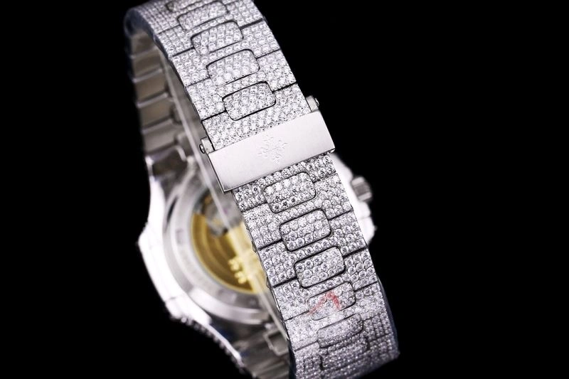 Bold PATEK PHILIPPE Watches 195970