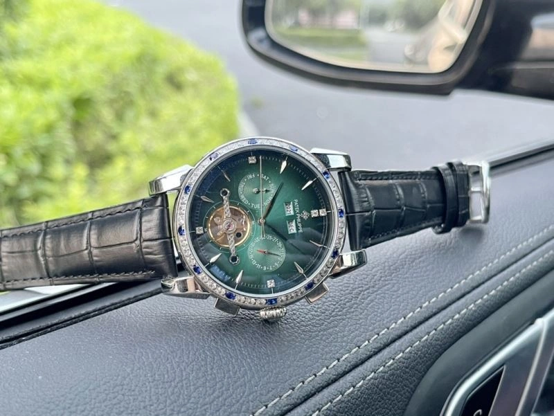 PATEK PHILIPPE Watches Colorful 195918
