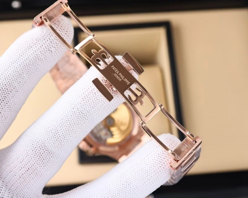 PATEK PHILIPPE Watches UrbanChic 195392
