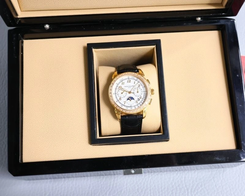 PATEK PHILIPPE Watches Effortless 195384