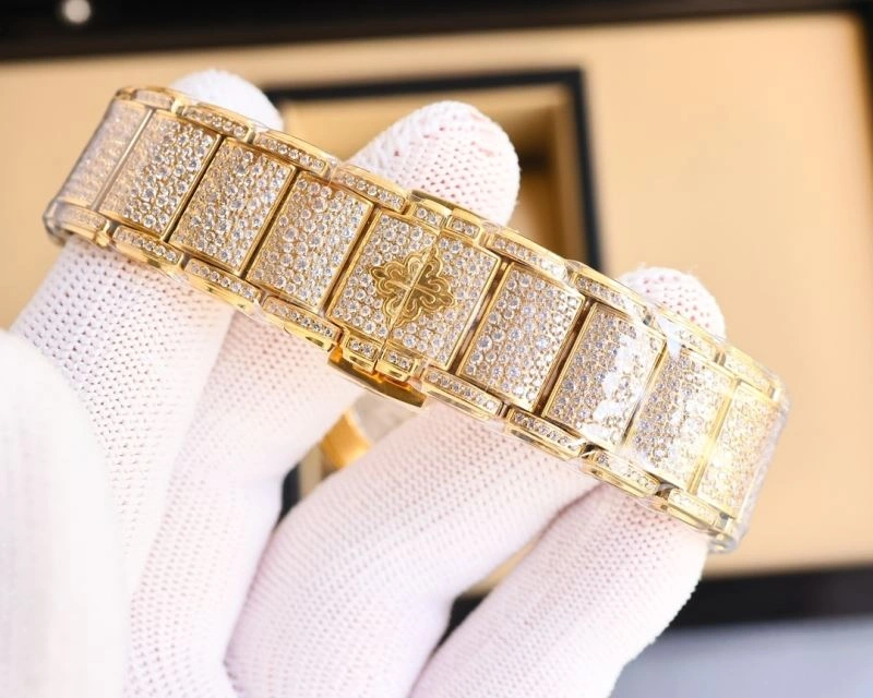 Effortless PATEK PHILIPPE Watches 195378