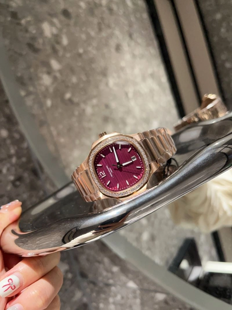 Stylish PATEK PHILIPPE Watches 195346