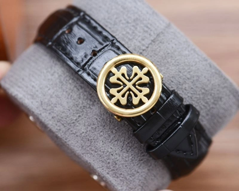 StreetReady PATEK PHILIPPE Watches 195345