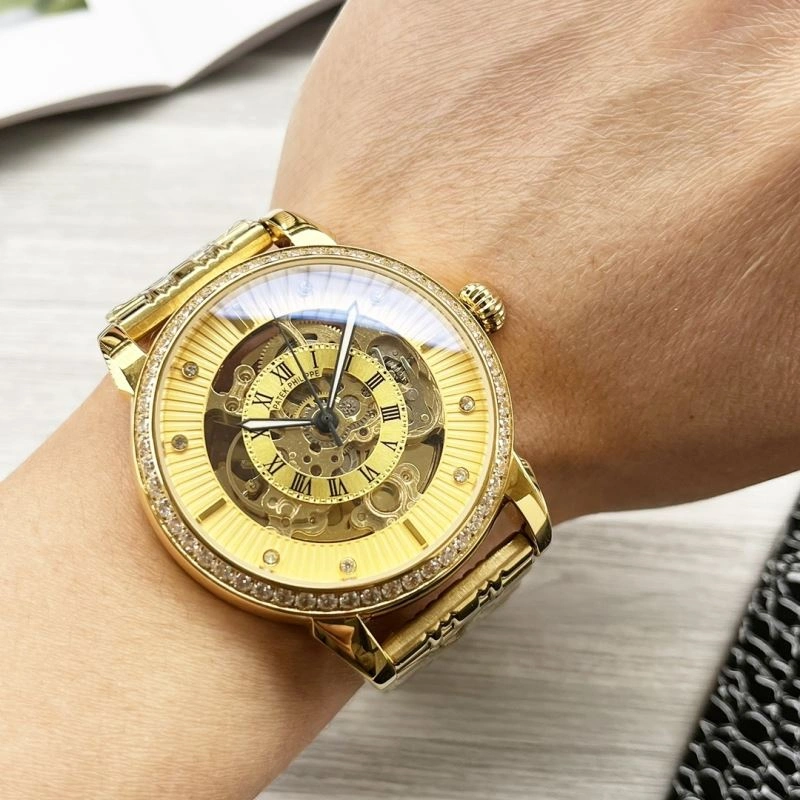 UrbanChic PATEK PHILIPPE Watches 195339