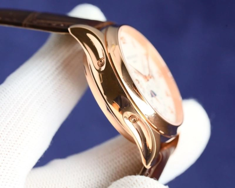 Seasonal PATEK PHILIPPE Watches 195301