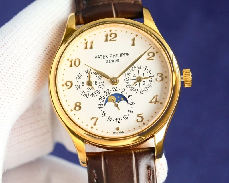 Snug PATEK PHILIPPE Watches 195298