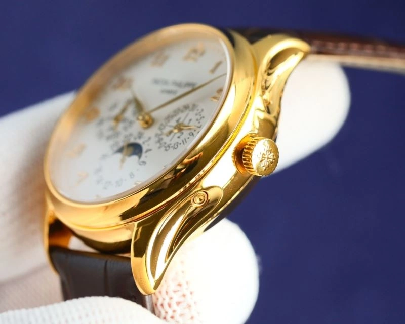 Snug PATEK PHILIPPE Watches 195298