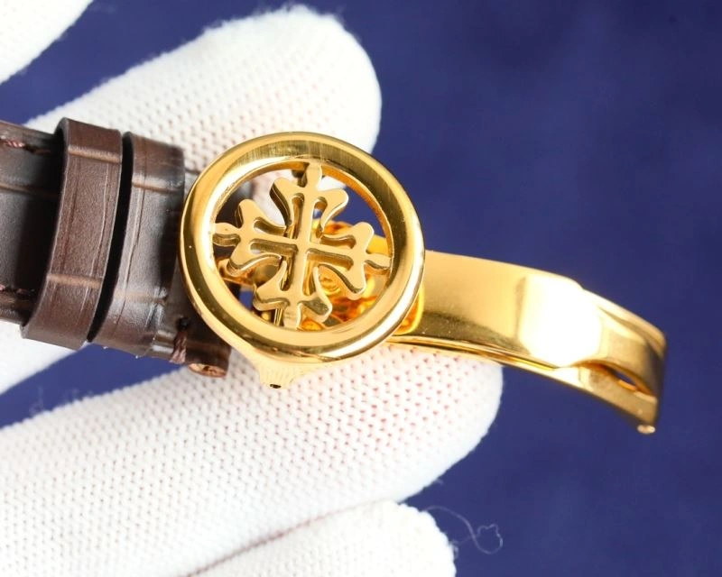 Snug PATEK PHILIPPE Watches 195298