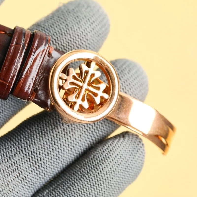 UrbanChic PATEK PHILIPPE Watches 195221