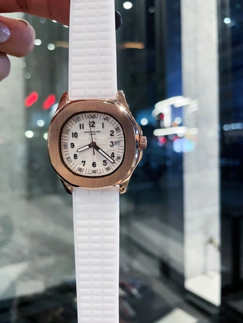 FashionForward PATEK PHILIPPE Watches 195246