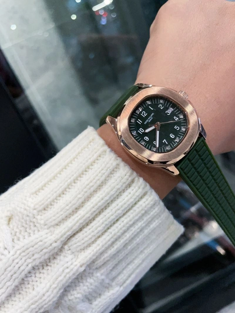 FashionForward PATEK PHILIPPE Watches 195246