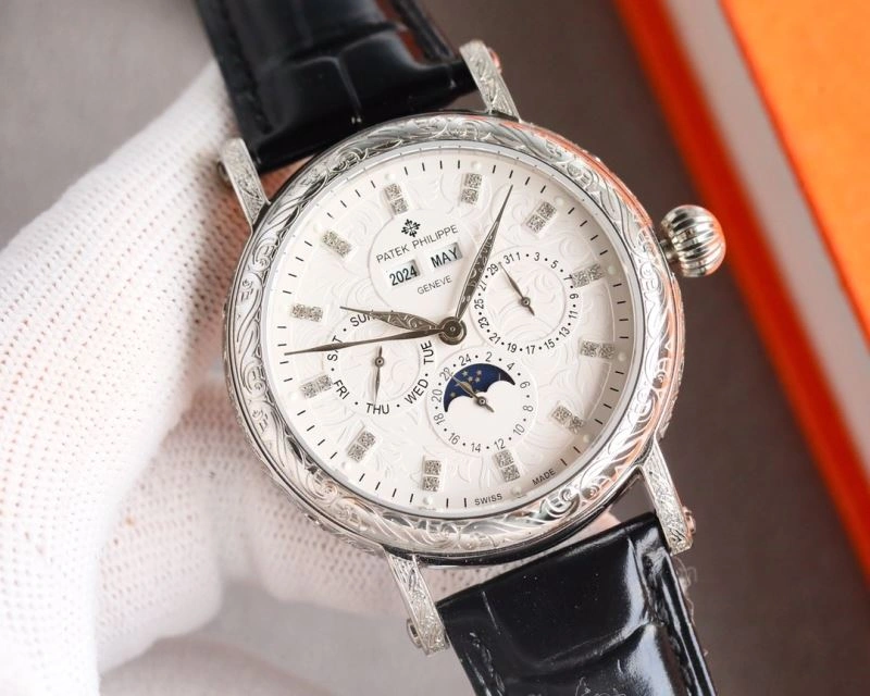 Snug PATEK PHILIPPE Watches 195157