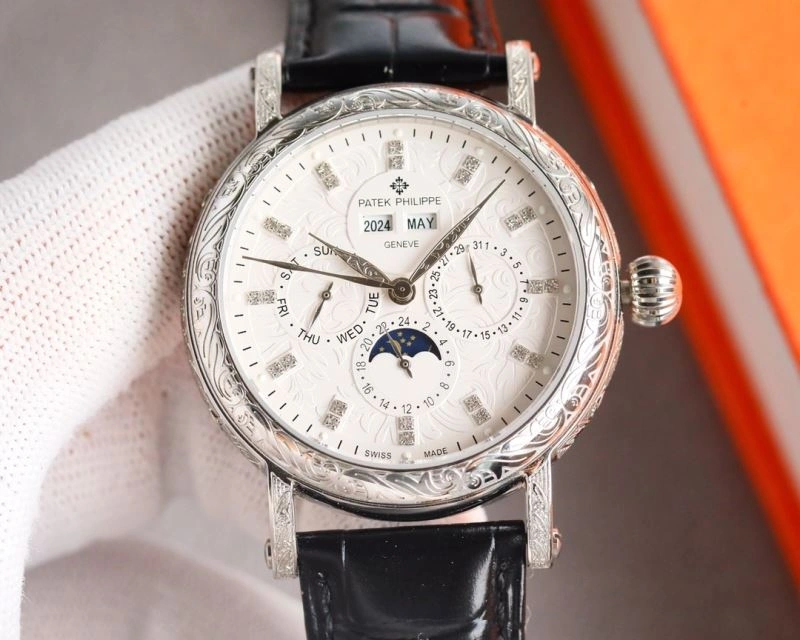 Snug PATEK PHILIPPE Watches 195157