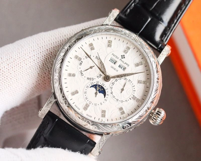 Snug PATEK PHILIPPE Watches 195157