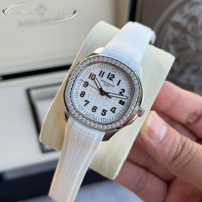Refined PATEK PHILIPPE Watches 195006